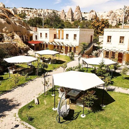 Cappadocia Empire Cave Hotel Goreme Bagian luar foto