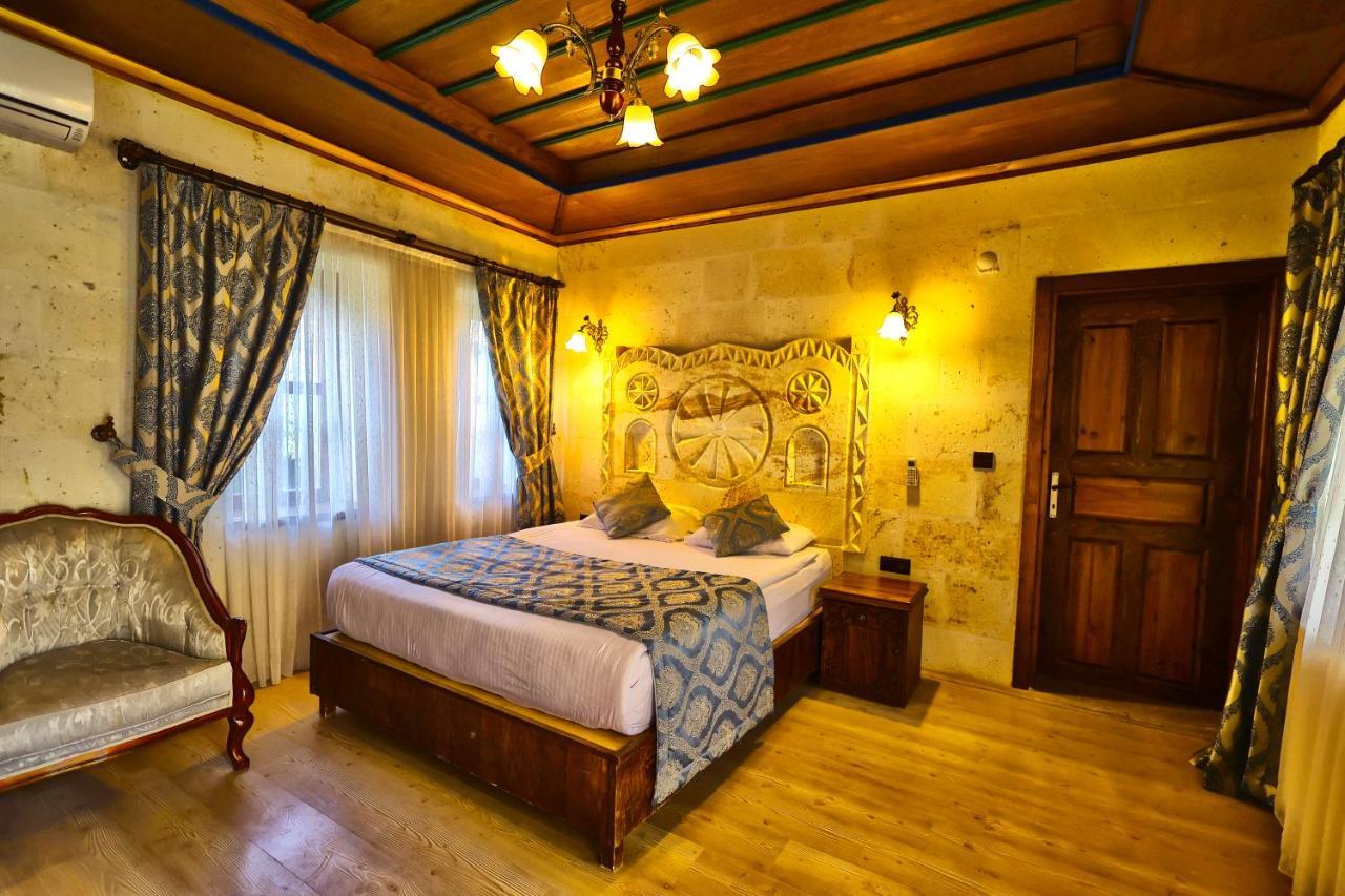 Cappadocia Empire Cave Hotel Goreme Bagian luar foto