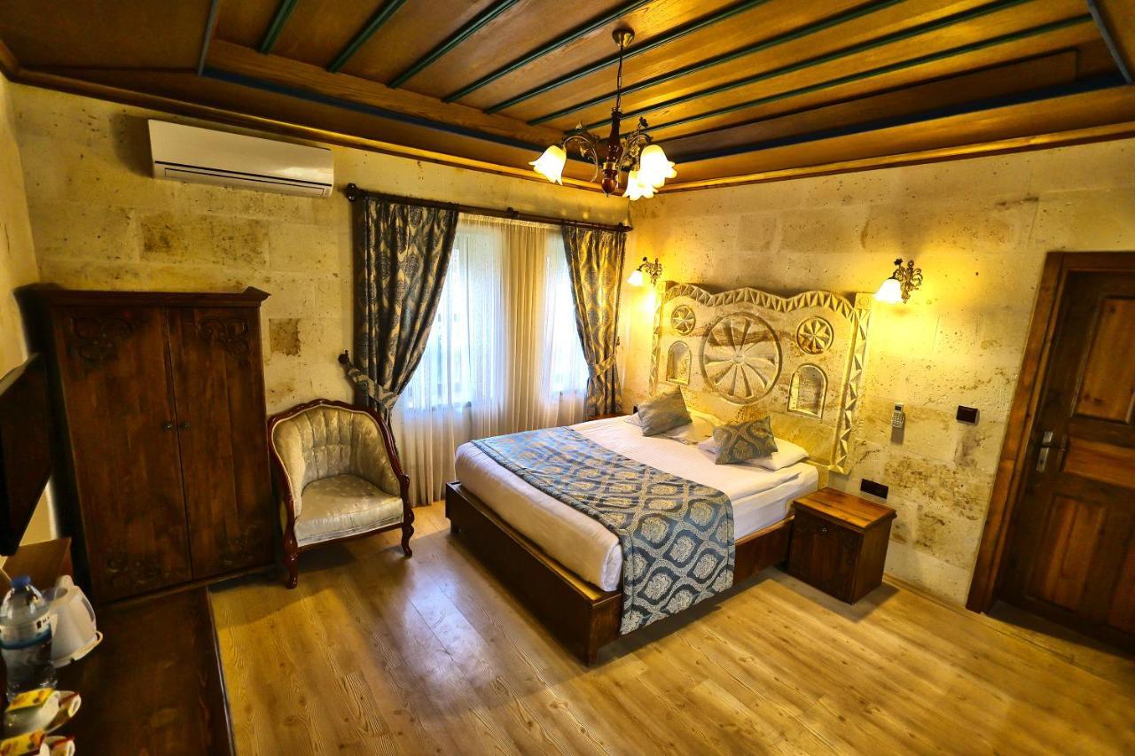 Cappadocia Empire Cave Hotel Goreme Bagian luar foto