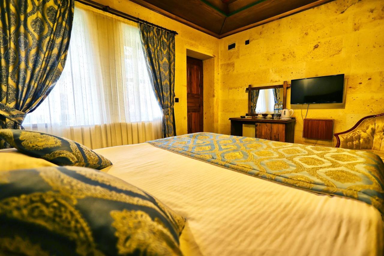 Cappadocia Empire Cave Hotel Goreme Bagian luar foto