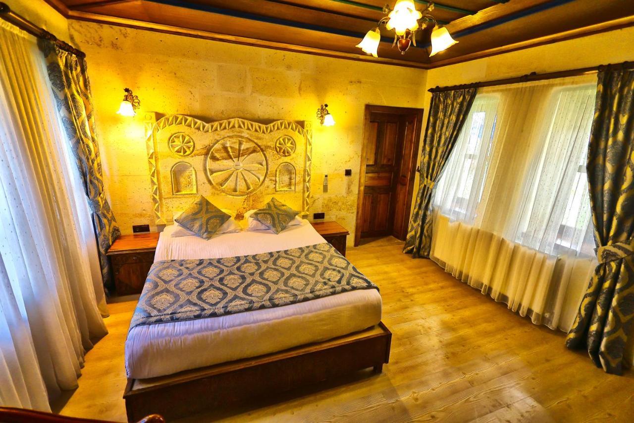 Cappadocia Empire Cave Hotel Goreme Bagian luar foto