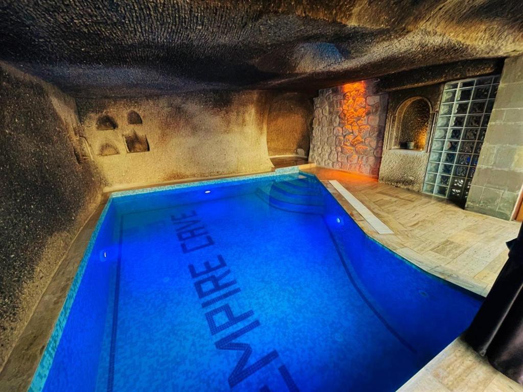 Cappadocia Empire Cave Hotel Goreme Bagian luar foto